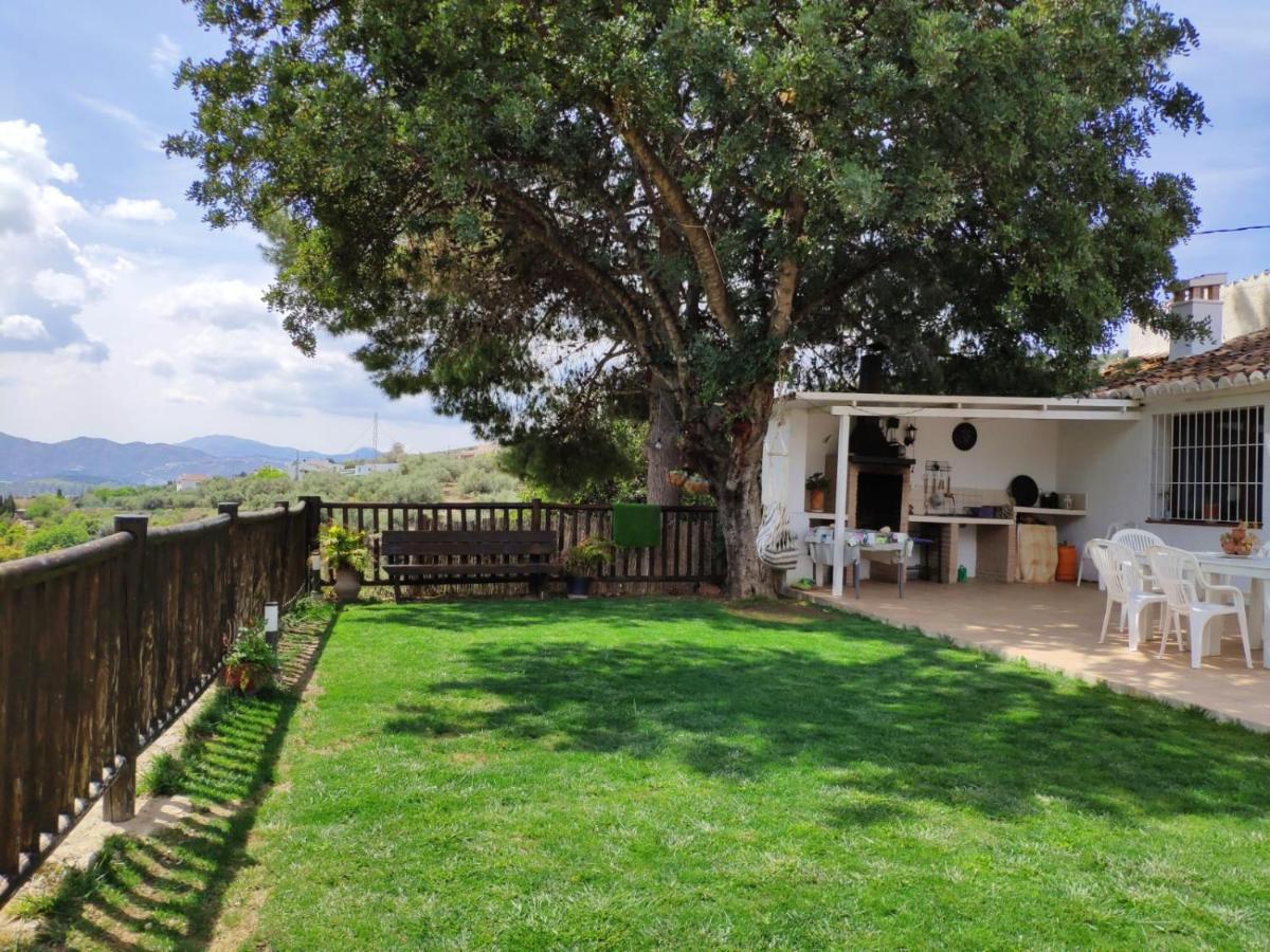 Villa Casa Molina Alcaucín Exterior foto